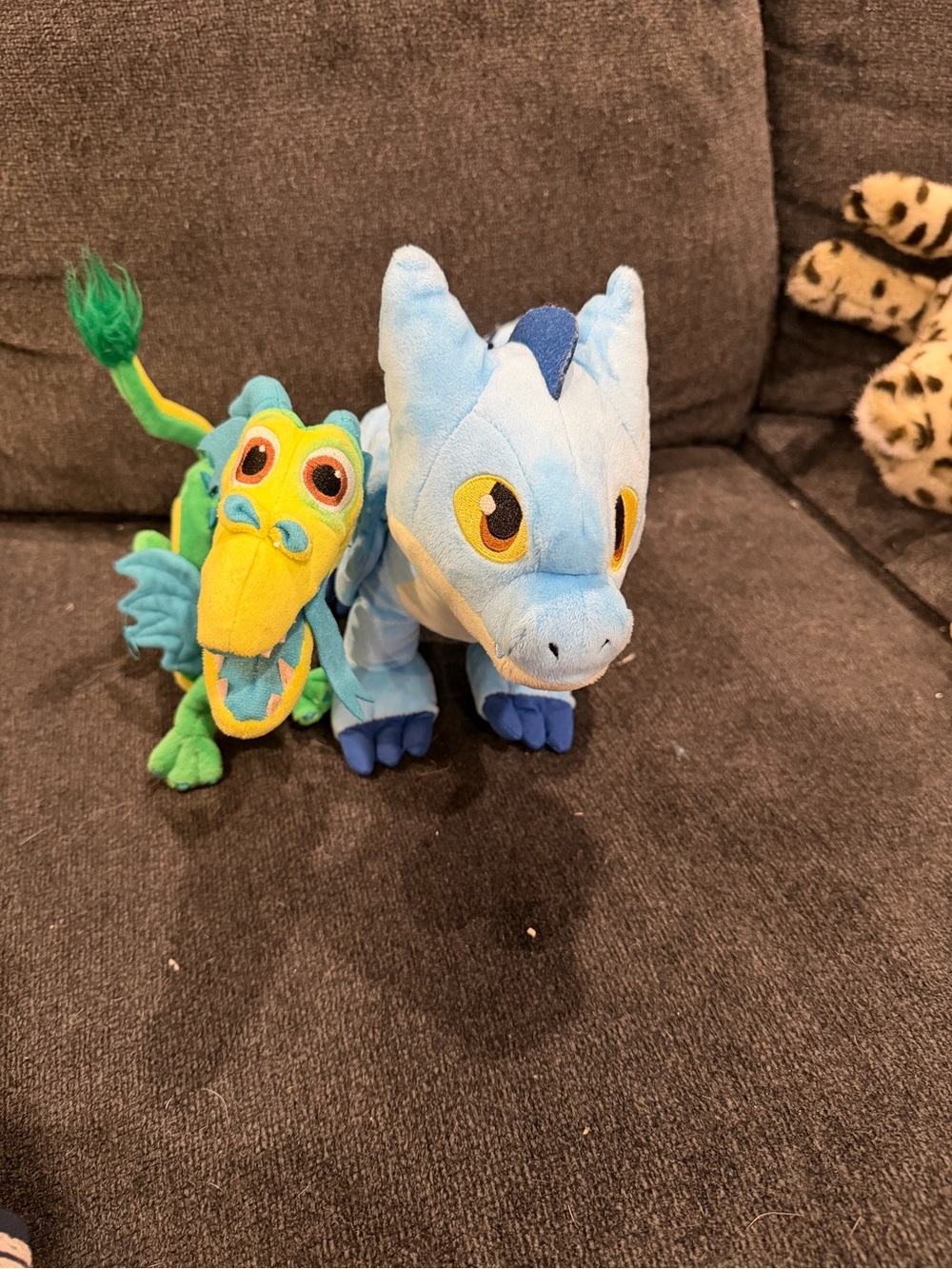 Disney dragon plush bundle